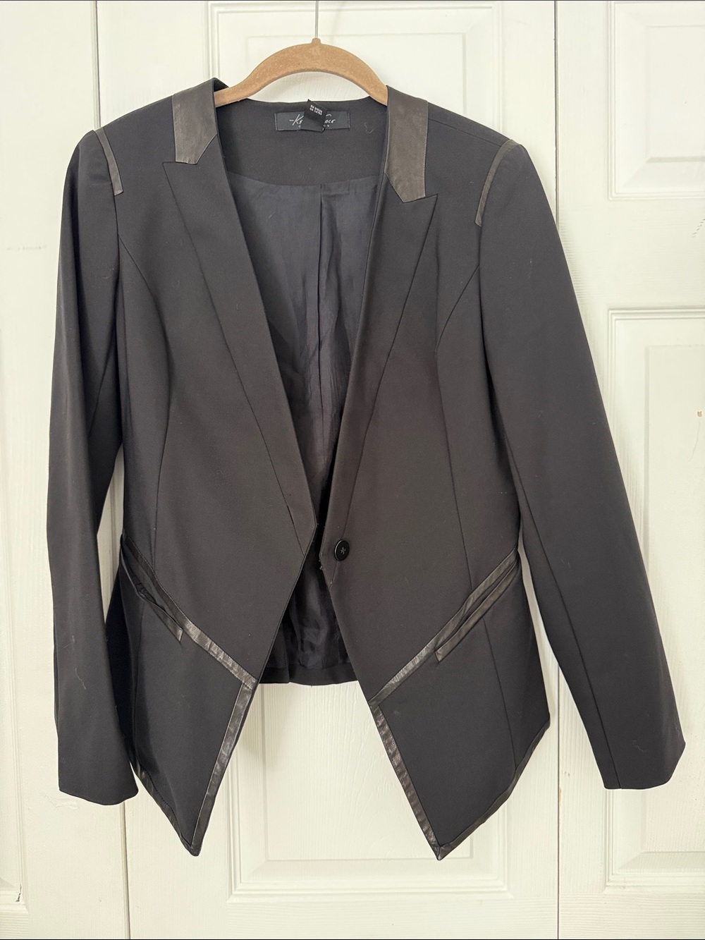 Kenneth Cole Black Blazer Genuine Leather Trim Asymmetrical Jacket Size 4 Y2K